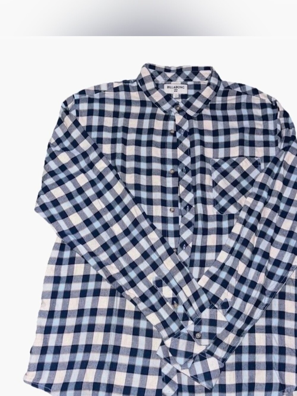Billabong Wave Washed Flannel Navy and White Plaid Long-Sleeve Button-Down NWT